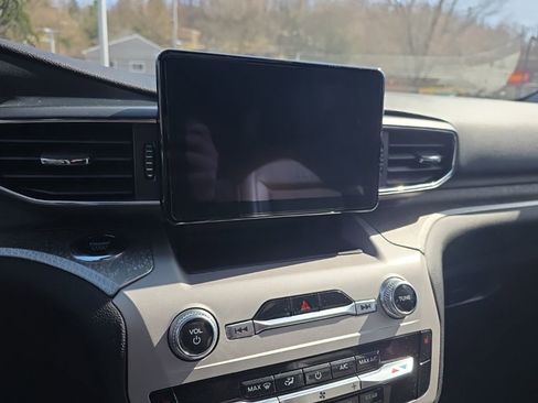 Certified 2024 Ford Explorer Timberline image 16