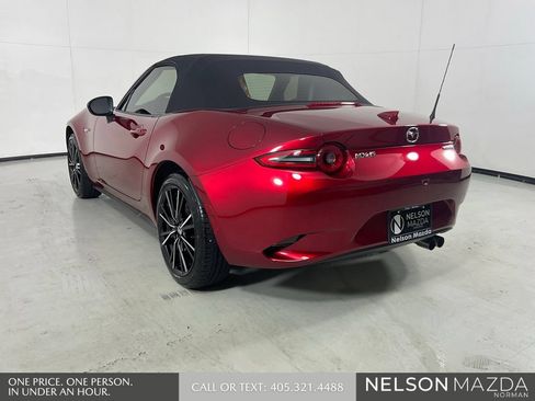 New 2026 MAZDA MX-5 Miata Grand Touring RWD image 8