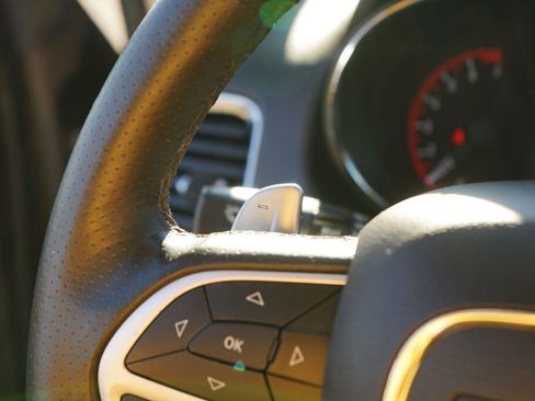 Used 2016 Dodge Durango Citadel w/ Technology Group image 22