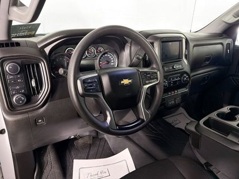 Used 2021 Chevrolet Silverado 1500 Custom w/ LPO, Dark Essentials Package AWD/4WD image 9