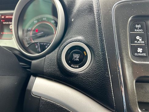 Used 2016 Dodge Journey SE w/ Flexible Seating Group FWD image 22