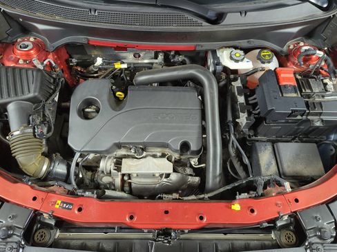 Used 2025 Chevrolet Equinox LT w/ Convenience Package II FWD image 17