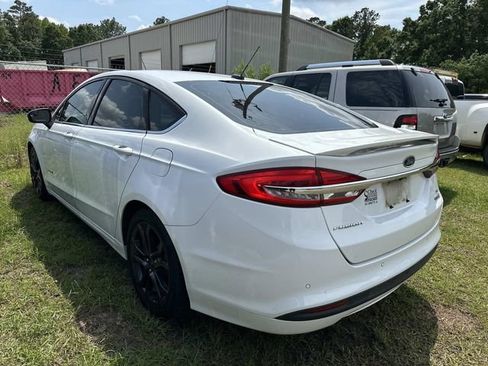 Used 2018 Ford Fusion SE w/ Equipment Group 601A FWD image 6