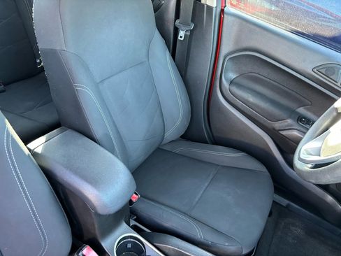 Used 2018 Ford Fiesta SE image 14