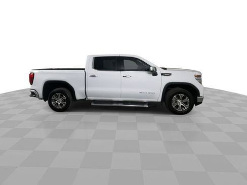 Used 2025 GMC Sierra 1500 SLT image 9