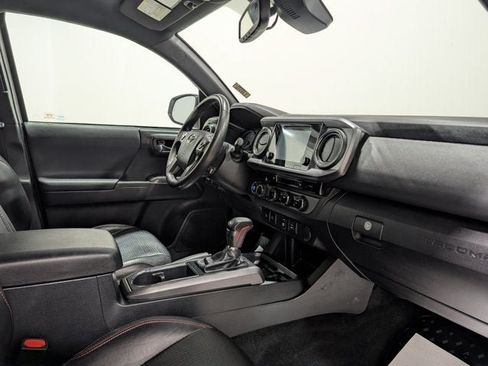 Used 2018 Toyota Tacoma TRD Pro AWD/4WD image 17