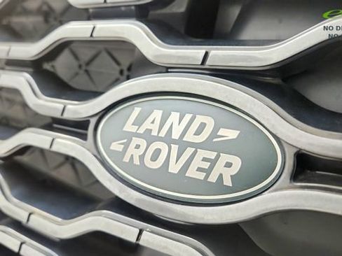 Used 2022 Land Rover Range Rover Velar R-Dynamic S AWD/4WD image 31