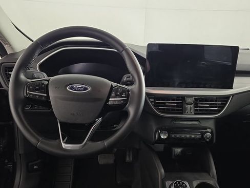 Used 2024 Ford Escape Platinum AWD/4WD image 12