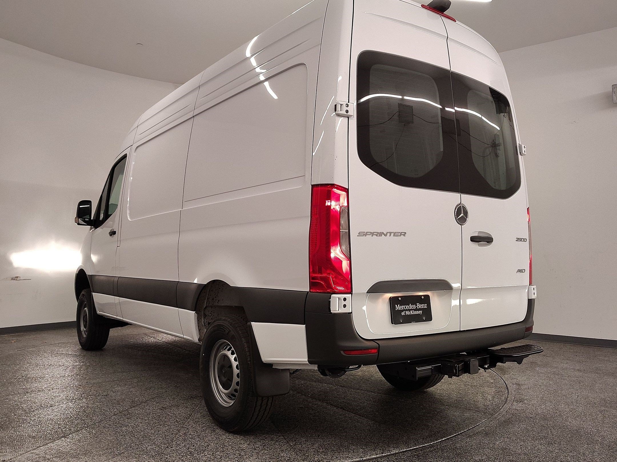Used 2026 Mercedes-Benz Sprinter 2500 image 3