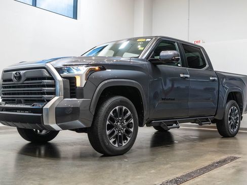 Used 2026 Toyota Tundra Limited AWD/4WD image 3