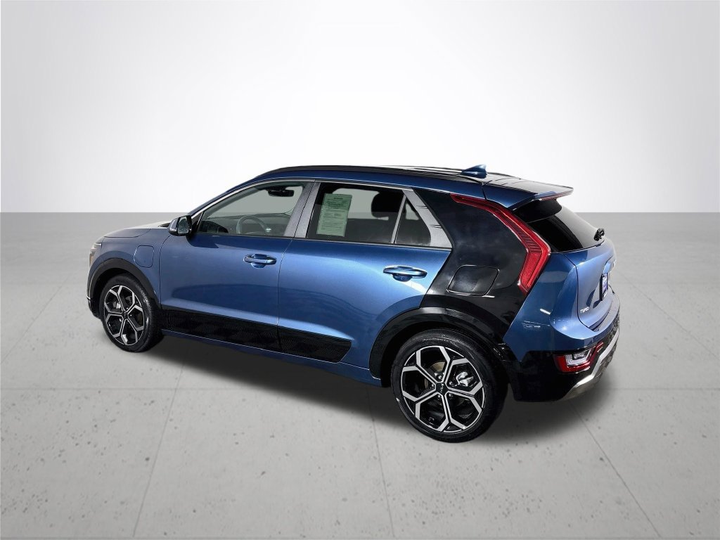 Used 2024 Kia Niro SX Touring FWD image 8
