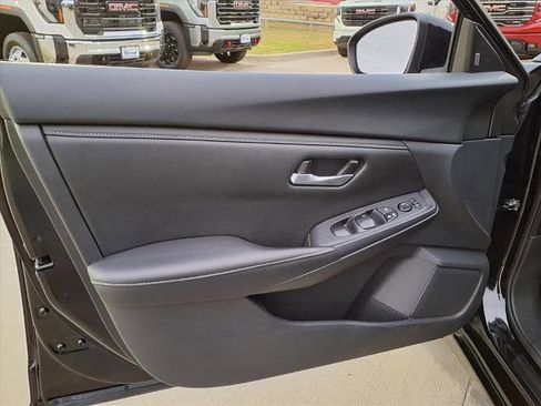 Used 2024 Nissan Sentra SV image 20