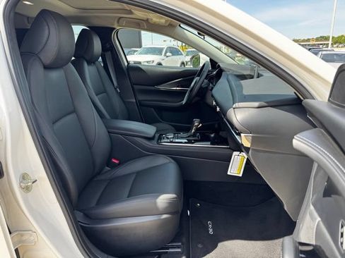 Certified 2025 MAZDA CX-30 AWD 2.5 S w/ Preferred Package image 23