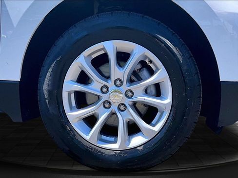 Used 2020 Chevrolet Equinox LT AWD/4WD image 32