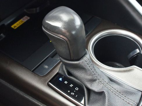 Used 2023 Toyota Camry XSE image 11