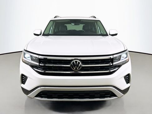 Certified 2023 Volkswagen Atlas SE AWD/4WD image 2