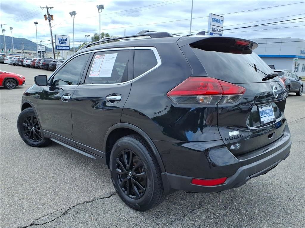 Used 2018 Nissan Rogue SV FWD image 6