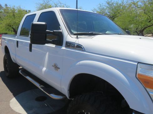 Used 2011 Ford F250 XLT w/ XLT Interior Pkg AWD/4WD image 9