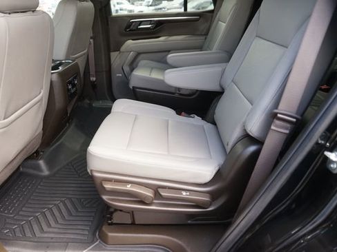 Used 2026 Chevrolet Tahoe LT w/ Comfort Package RWD image 12