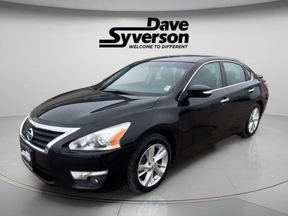 Used 2013 Nissan Altima 2.5 SL w/ Technology Pkg