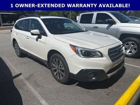 Used 2017 Subaru Outback 2.5i Limited AWD/4WD image 2