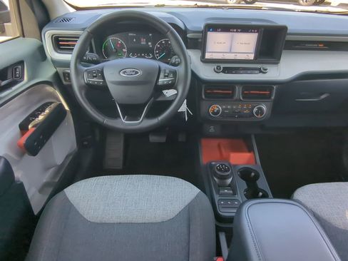 Certified 2024 Ford Maverick XLT w/ XLT Luxury Package image 14