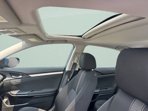 Used 2020 Honda Civic EX image 13