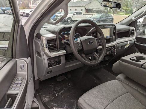 New 2025 Ford F350 XL w/ STX Appearance Package AWD/4WD image 4