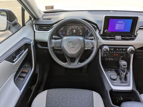 Certified 2024 Toyota RAV4 XLE w/ Convenience Package AWD/4WD image 15