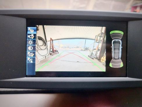 Used 2017 BMW i3 w/ Range Extender image 54