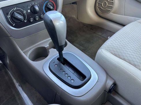 Used 2006 Saturn ION Level 2 w/ Preferred Pkg image 26