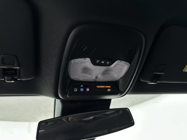 Used 2026 Chevrolet Colorado W/T RWD image 20