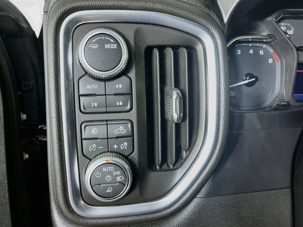 Used 2020 GMC Sierra 1500 SLT w/ SLT Premium Plus Package AWD/4WD image 11