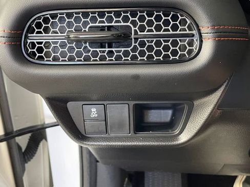 Certified 2024 Honda HR-V Sport image 14