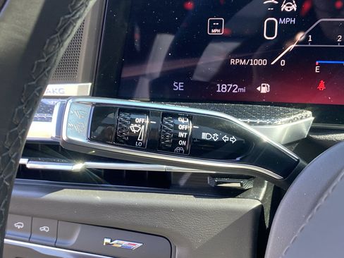 Used 2026 Cadillac Escalade V image 32