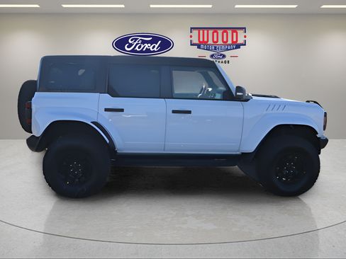 New 2025 Ford Bronco Raptor AWD/4WD image 2