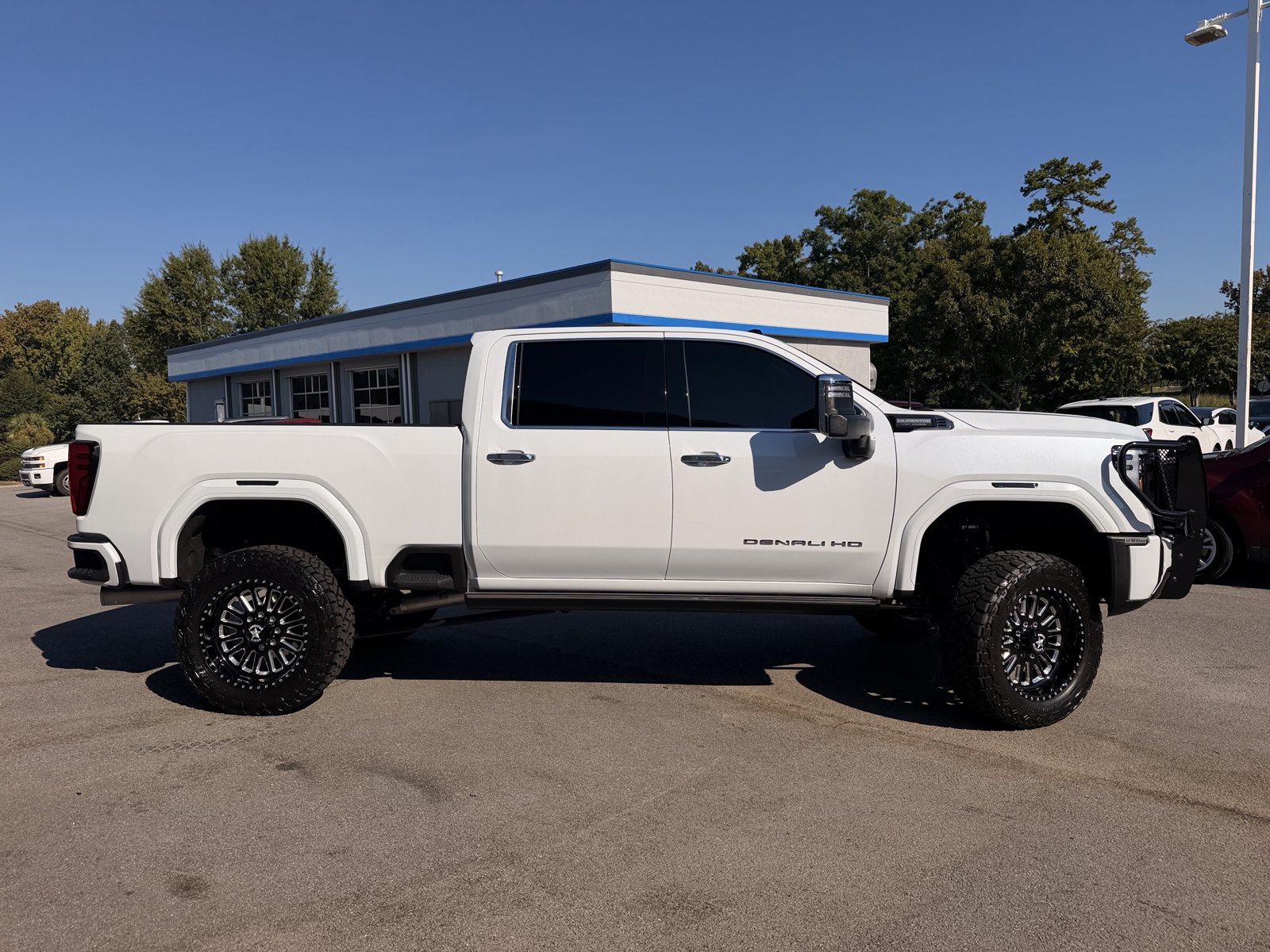 Used 2026 GMC Sierra 2500 Denali Ultimate w/ Max Trailering Package AWD/4WD image 13
