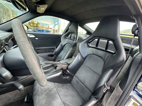 Used 2008 Porsche 911 GT2 image 5