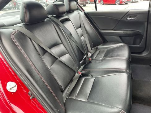 Used 2016 Honda Accord Sport image 15