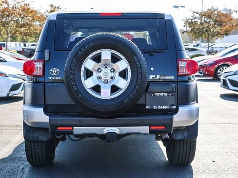 Used 2007 Toyota FJ Cruiser 4WD image 20