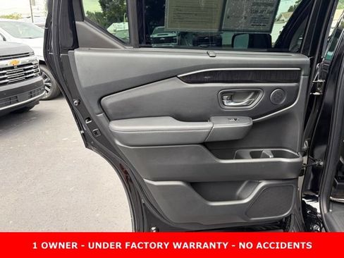 Used 2023 Honda Pilot Elite image 13