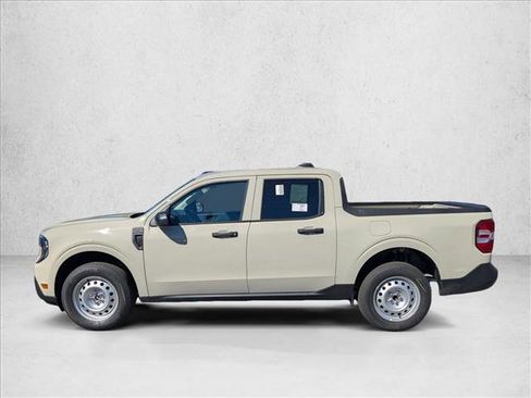 New 2025 Ford Maverick XL image 5