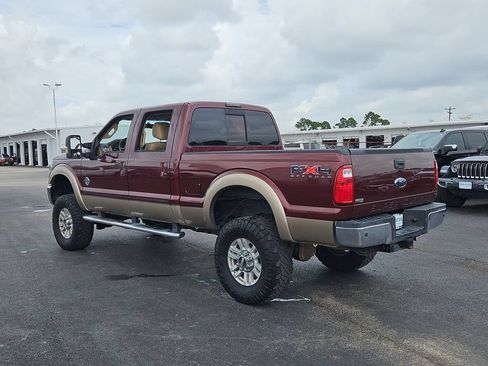 Used 2011 Ford F250 Lariat w/ Lariat Interior Pkg AWD/4WD image 4