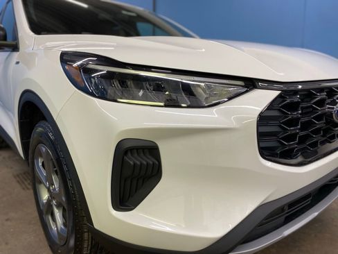 New 2026 Ford Escape ST-Line w/ Cold Weather Package image 2