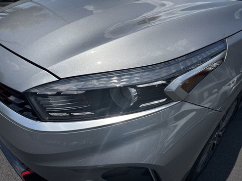 Used 2024 Kia Forte GT-Line w/ GT-Line Premium Package FWD image 9