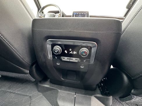 Used 2021 Chevrolet Tahoe High Country AWD/4WD image 36