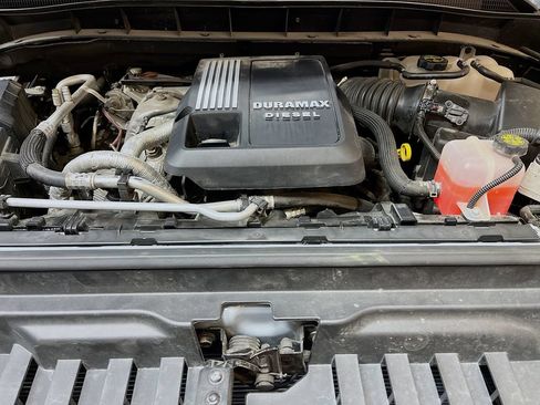 Used 2024 GMC Sierra 1500 AT4 w/ AT4 Carbonpro Edition AWD/4WD image 32