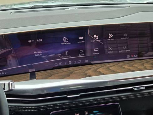 Certified 2025 Cadillac Escalade Sport Platinum image 18