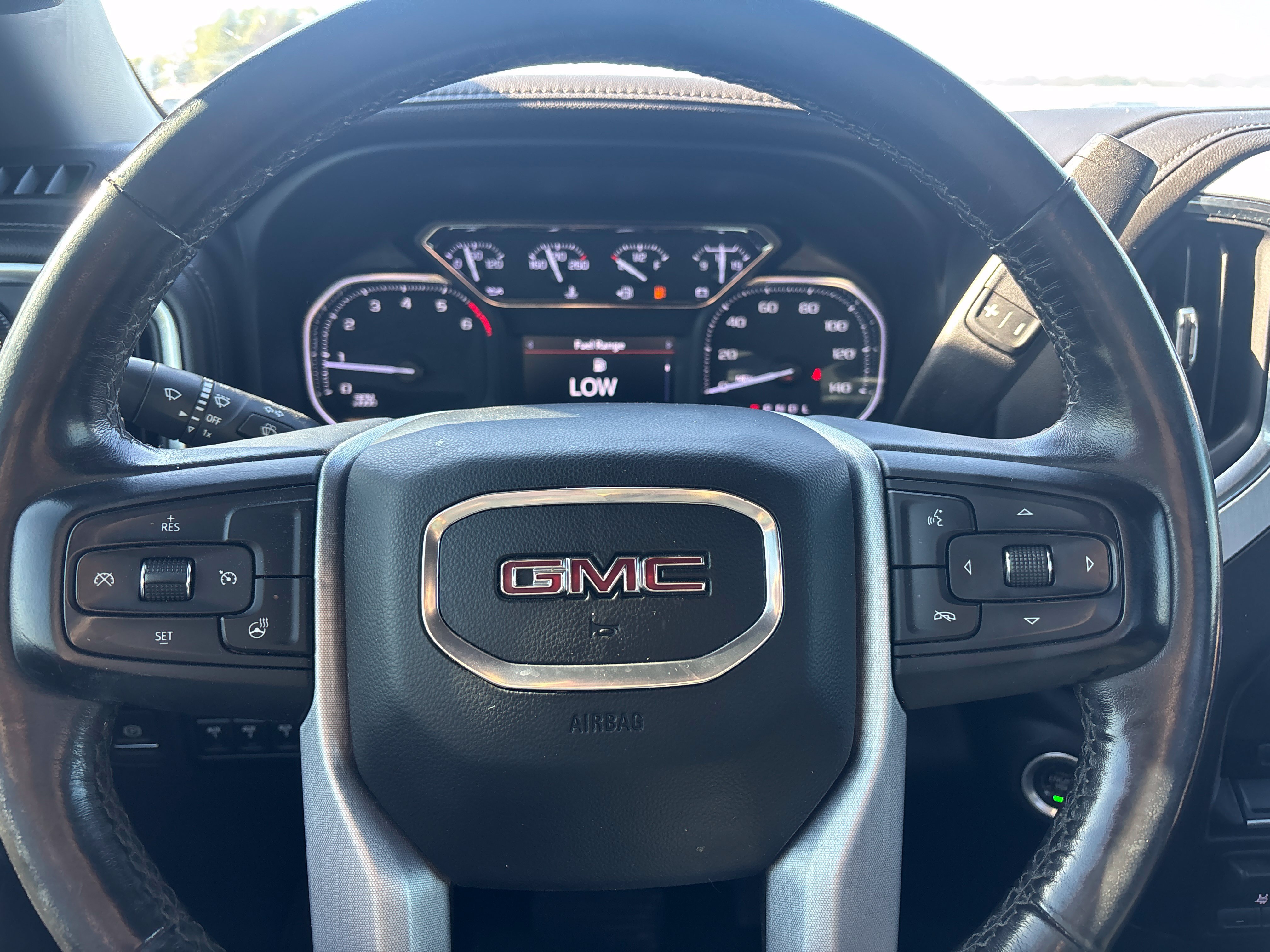 Used 2022 GMC Sierra 3500 SLE w/ SLE Convenience Package AWD/4WD image 14