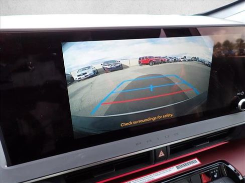 Used 2024 Toyota Prius Prime image 27